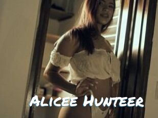 Alicee_Hunteer