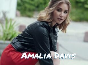 Amalia_Davis