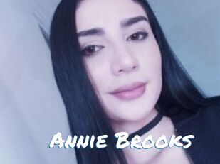 Annie_Brooks