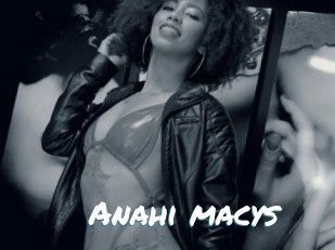 Anahi_macys