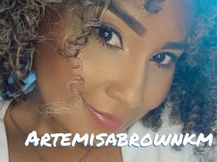 Artemisabrownkm