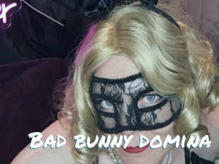 Bad_bunny_domina