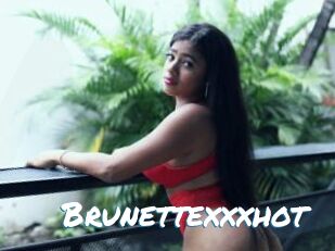 Brunettexxxhot