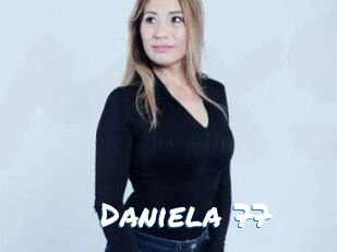 Daniela_77