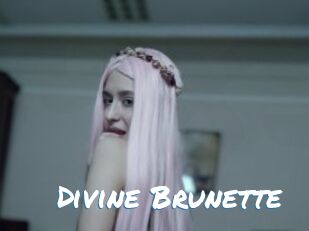 Divine_Brunette