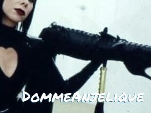 DommeAnjelique