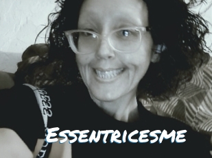 Essentricesme