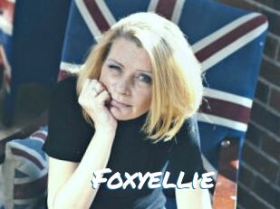 Foxyellie