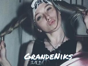 GrandeNiks