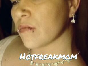 Hotfreakmom