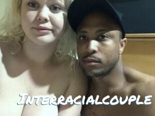 Interracial_couple_