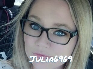 Julia6969