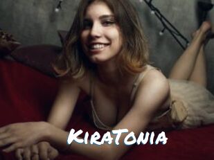 KiraTonia