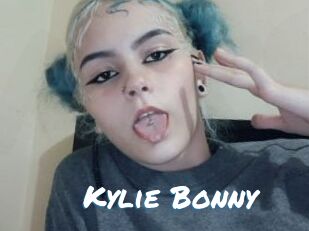 Kylie_Bonny