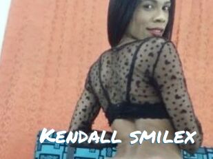Kendall_smilex