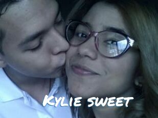 Kylie_sweet
