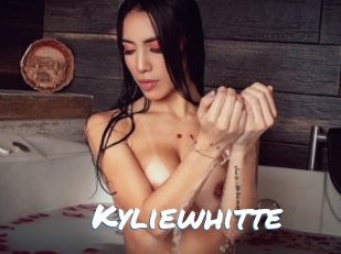 kyliewhitte Max 50