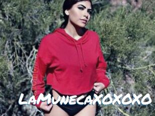 LaMunecaXOXOXO