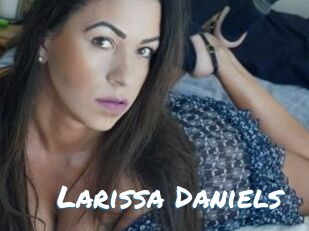 Larissa_Daniels
