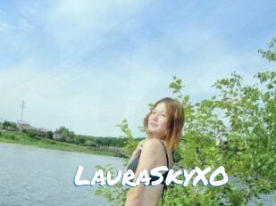 LauraSkyXO