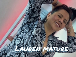 Lauren_mature