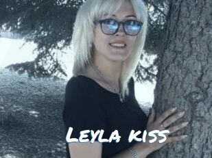 Leyla_kiss