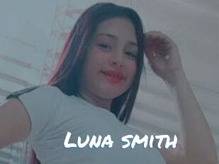 Luna_smith