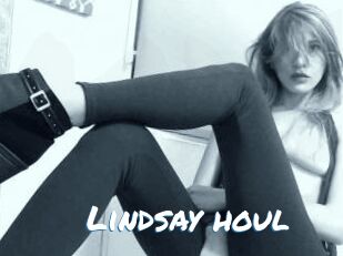 Lindsay_houl
