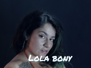 Lola_bony