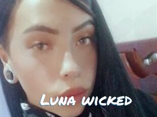 Luna_wicked