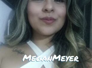 MeganMeyer Max 50
