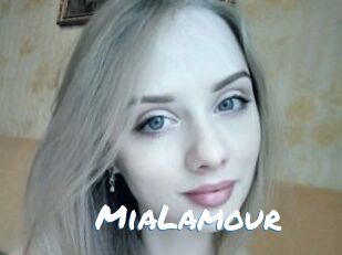 MiaLamour