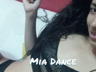 Mia_Dance