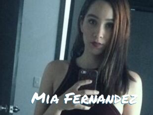 Mia_Fernandez