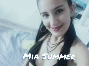 Mia_Summer