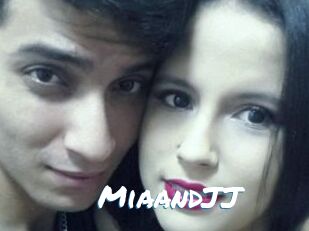 MiaandJJ
