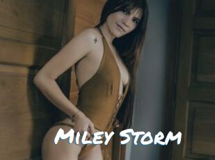Miley_Storm
