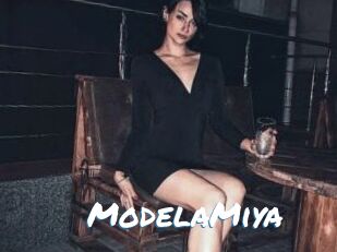 ModelaMiya