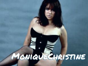 MoniqueChristine