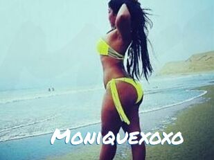 Moniquexoxo