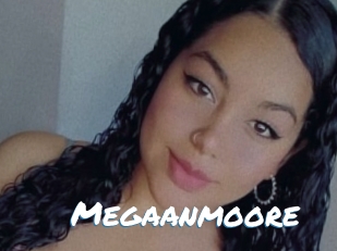 Megaanmoore