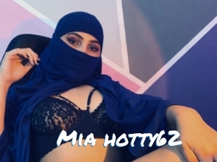 Mia_hotty62