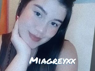 Miagreyxx