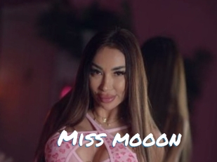 Miss_mooon