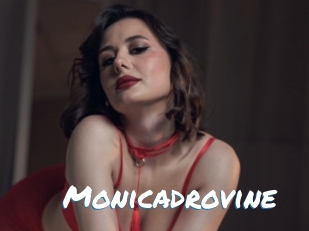 monicadrovine Max 50
