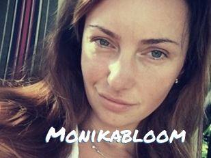 Monikabloom