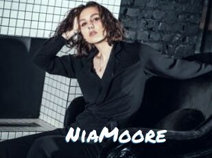 NiaMoore