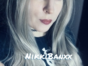 NikkiBanxx