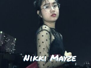 Nikki_Mayze