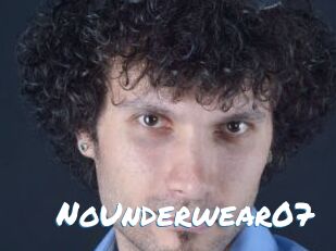 NoUnderwear07